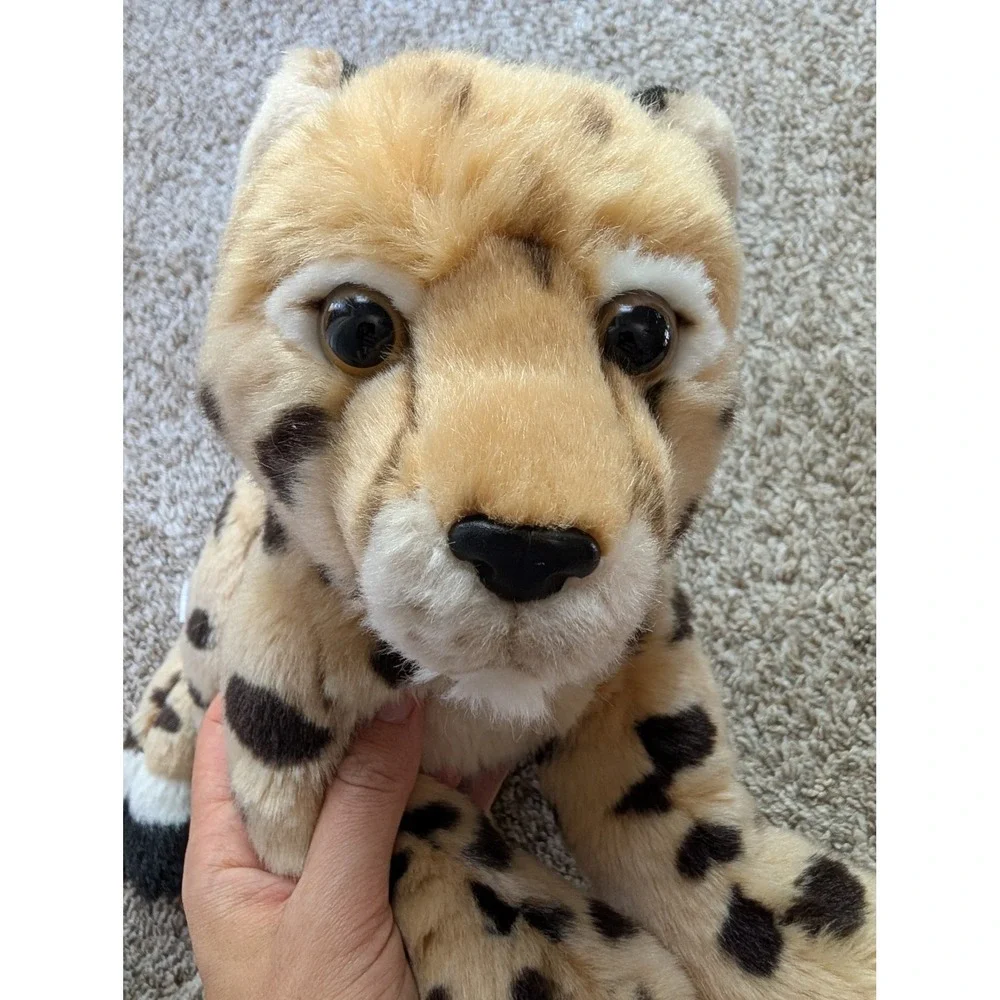 FAO Schwarz Cheetah Plush Kids 15in Tan Excellent Spotted Big Cat Stuffed Animal